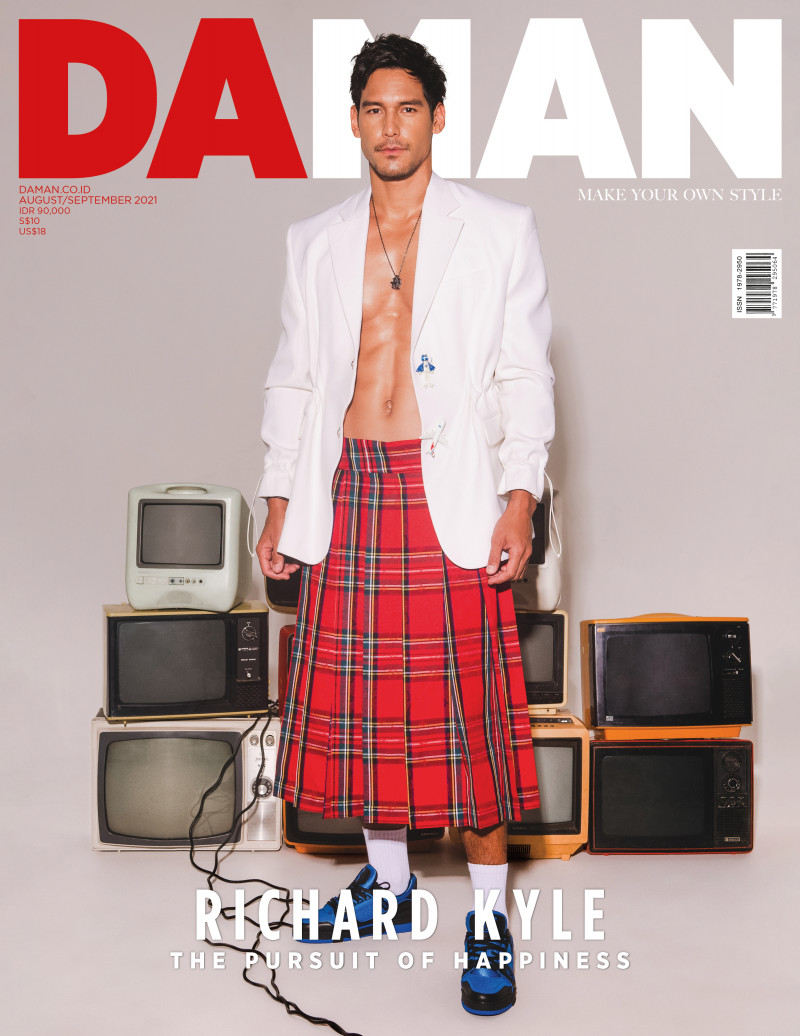 Richard Kyle featured on the DA MAN cover from August 2021