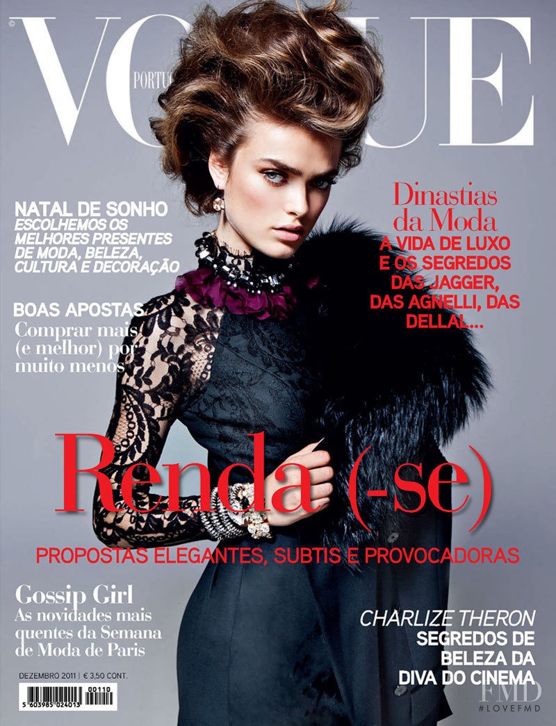 Декабрь 2011. Vogue Portugal December.