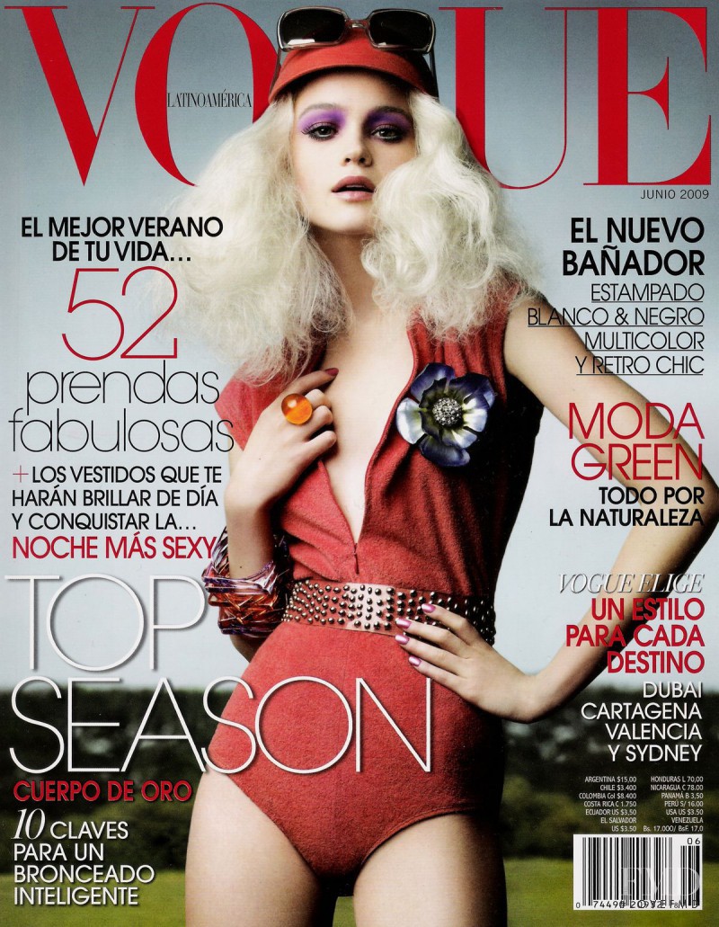Rosie Tupper featured on the Vogue Latin America cover from June 2009