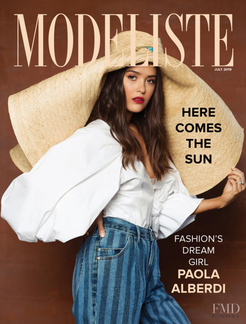 Paola Alberdi featured on the Modeliste cover from July 2019