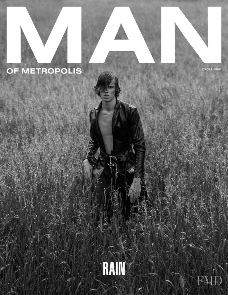 Nils Bremer featured on the Man of Metropolis cover from November 2019