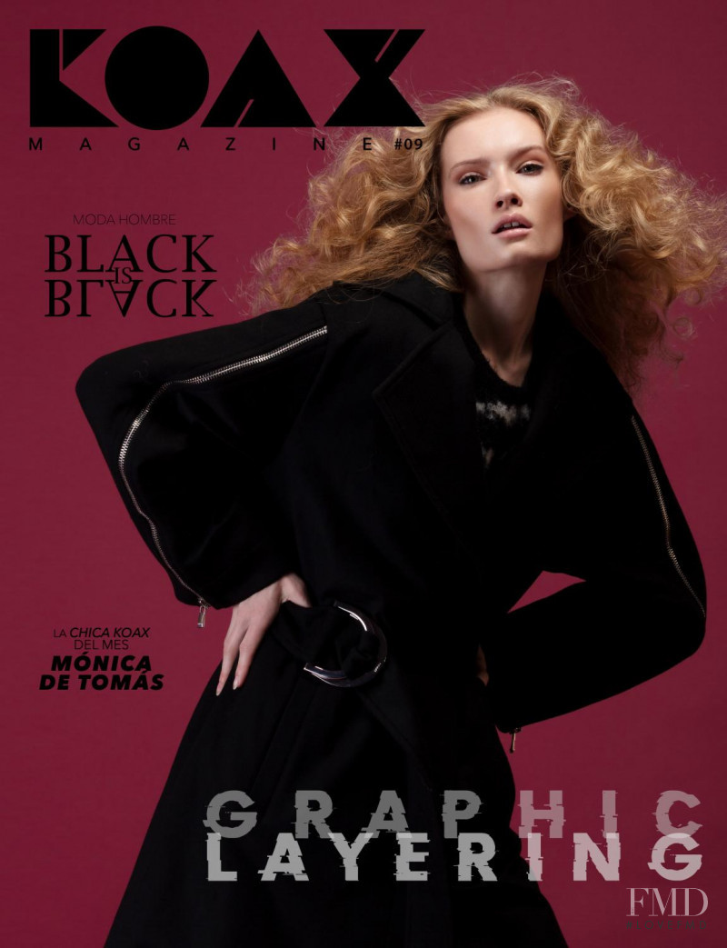 Kasia Smulska featured on the Koax Magazine screen from November 2019