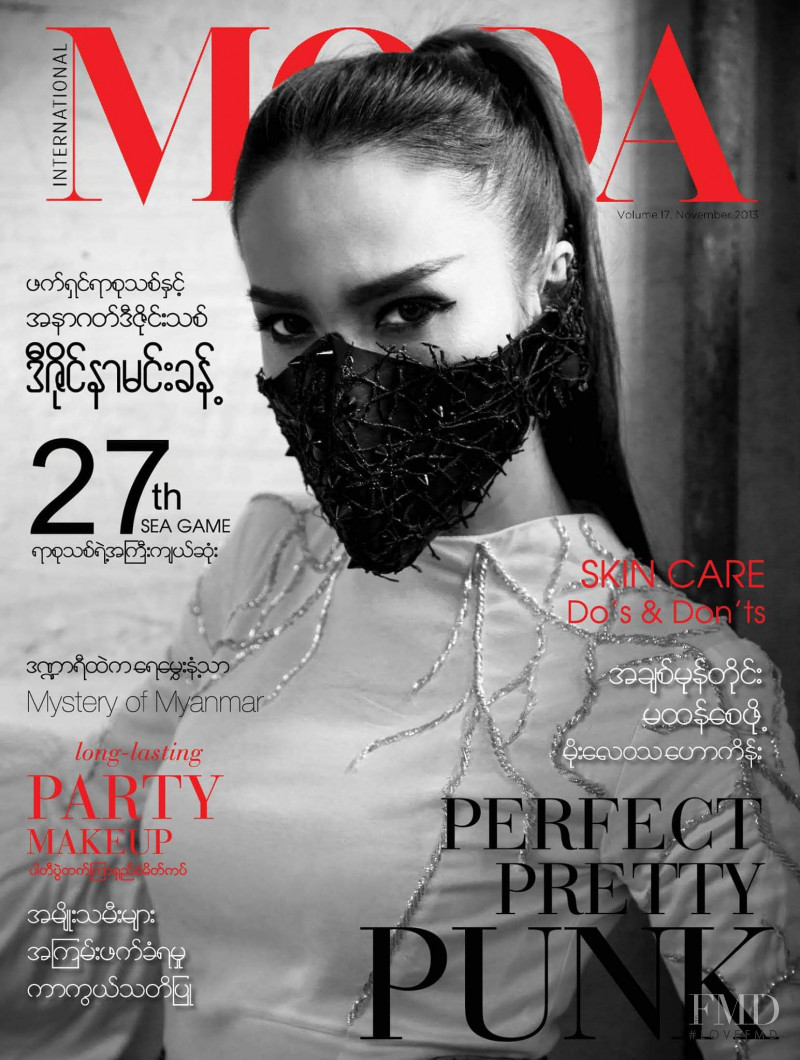  featured on the Moda International cover from November 2013