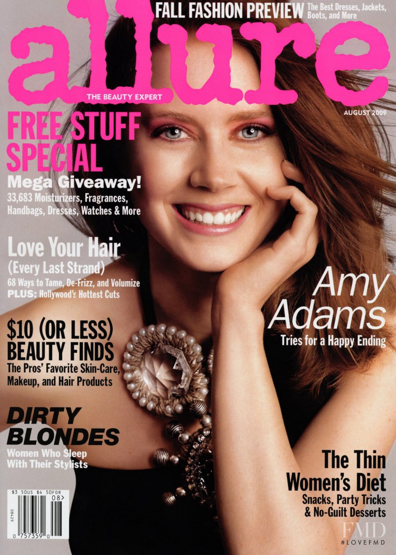 Amy Adams featured on the Allure cover from August 2009
