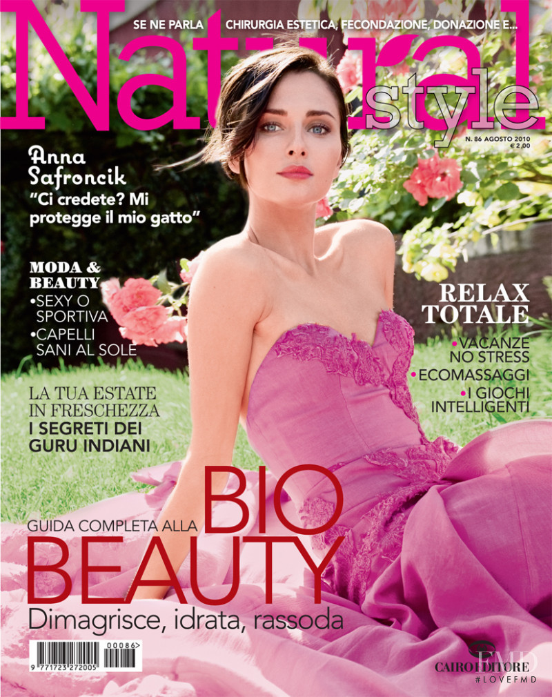  featured on the Natural Style cover from August 2010