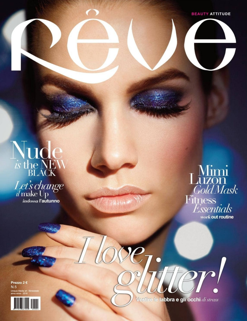  featured on the Reve Beauty cover from October 2016