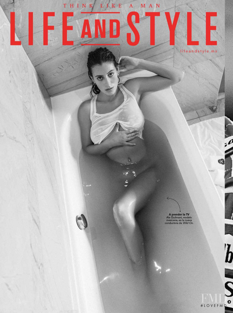 Alejandra Guilmant featured on the Life & Style Mexico cover from October 2017