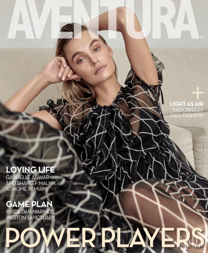 Roosmarijn de Kok featured on the Aventura cover from October 2020