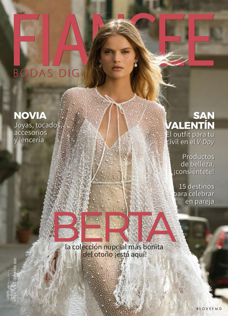  featured on the Fiancee Bodas Digital cover from February 2020