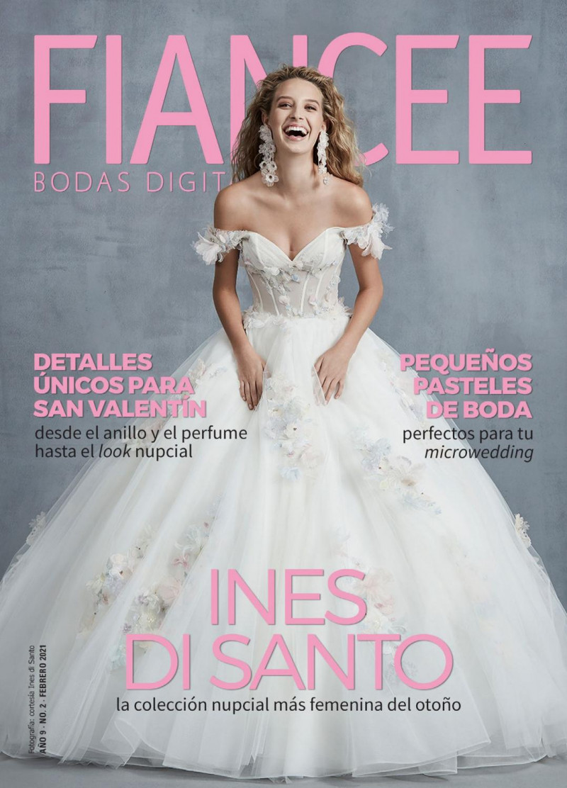  featured on the Fiancee Bodas Digital cover from February 2021