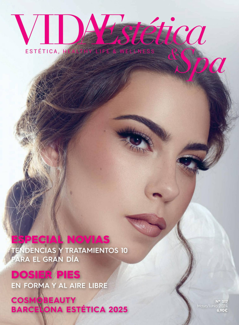 Lorena Parra featured on the Vida Estetica & Spa cover from May 2024