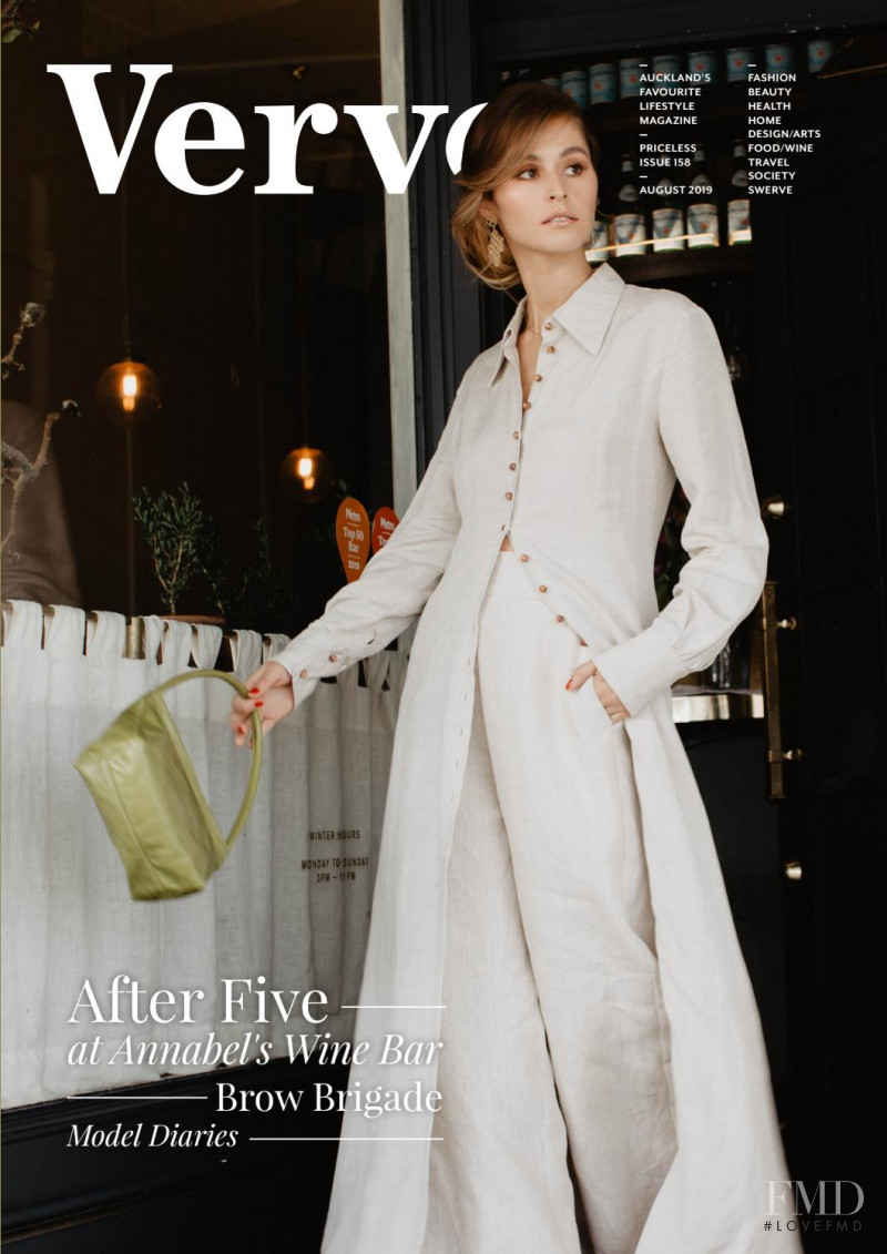 Laura Snelling featured on the Verve New Zealand cover from August 2019