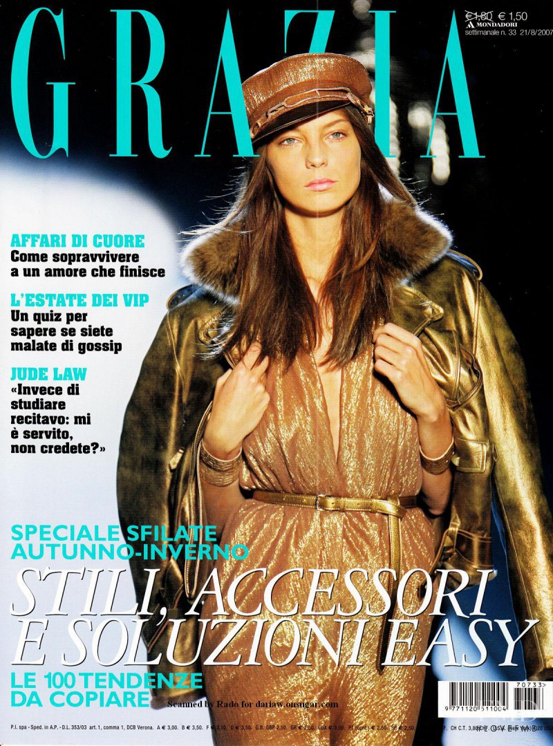 Daria Werbowy featured on the Grazia Italy cover from August 2007