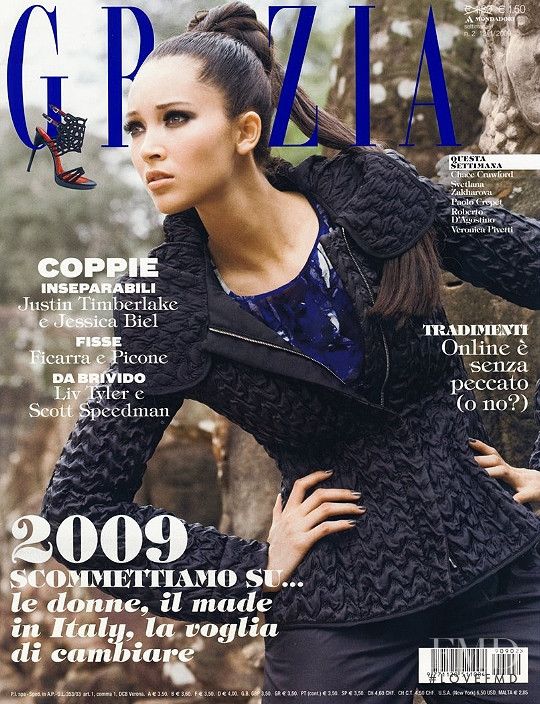 Daniela de Jesus featured on the Grazia Italy cover from January 2009