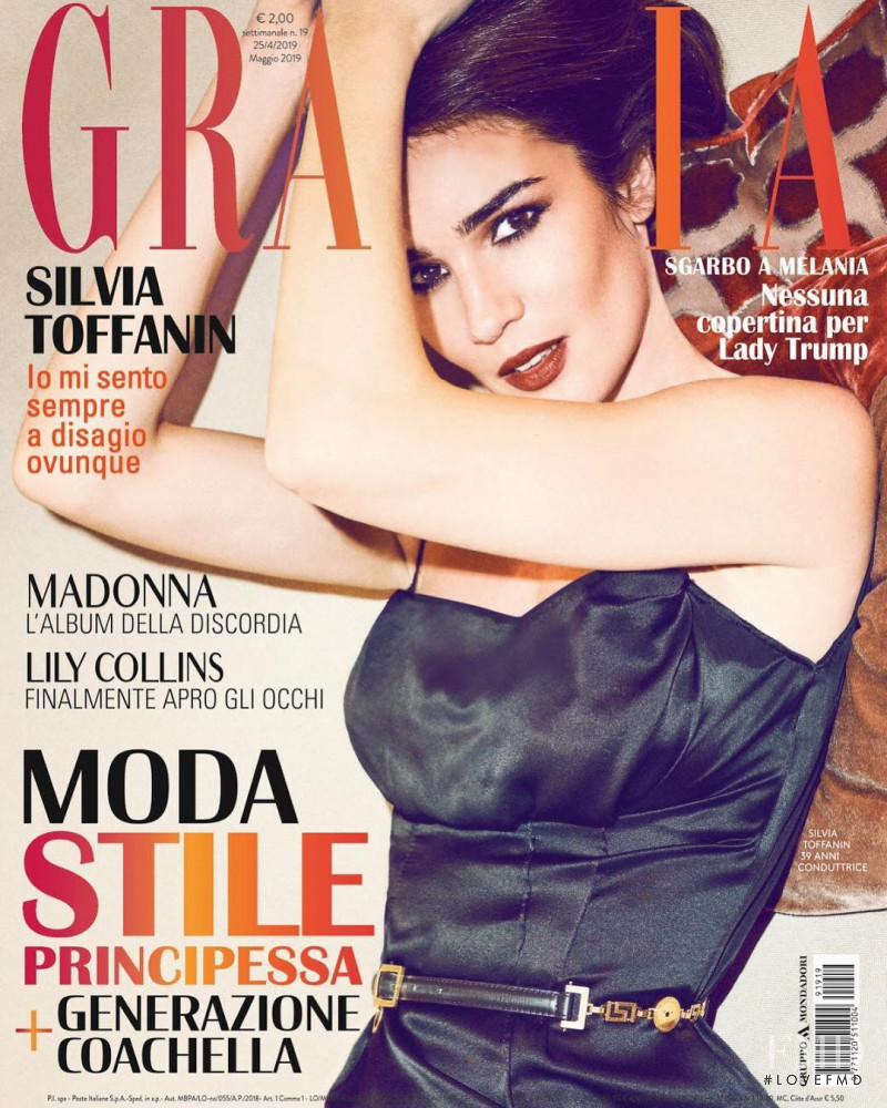 Silvia Toffanin featured on the Grazia Italy cover from April 2019