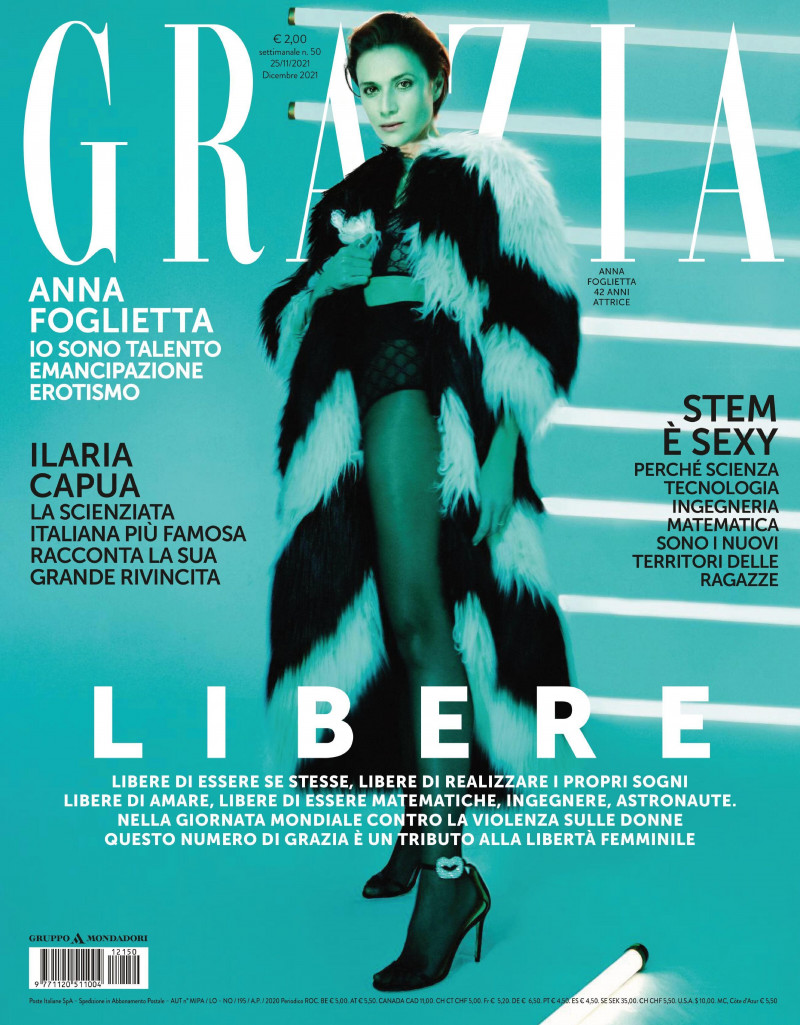  featured on the Grazia Italy cover from November 2021