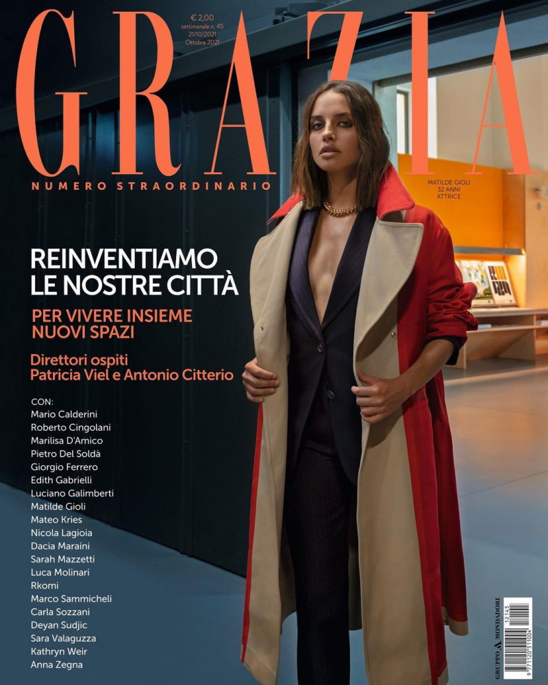  featured on the Grazia Italy cover from October 2021