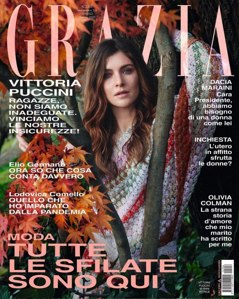  featured on the Grazia Italy cover from January 2022