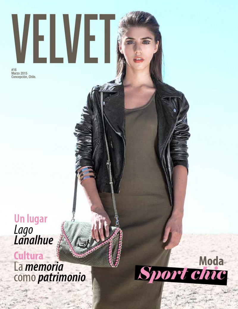 Camila Obreque featured on the Velvet Chile cover from March 2015