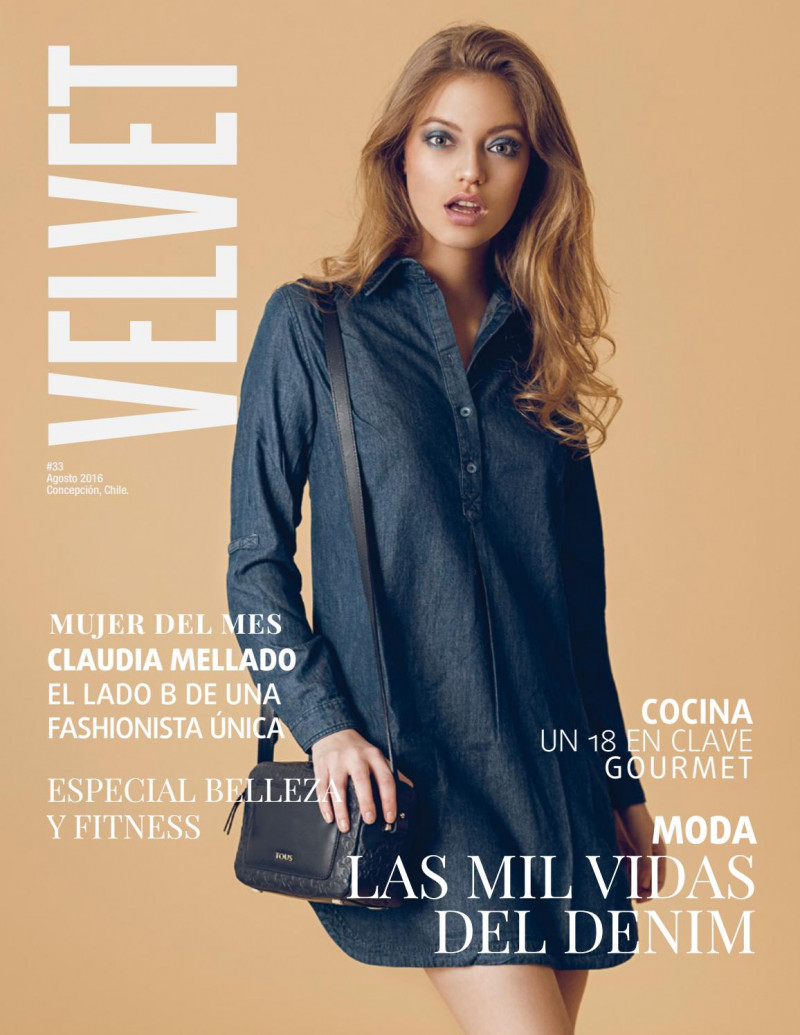 Ignacia Walton featured on the Velvet Chile cover from August 2016