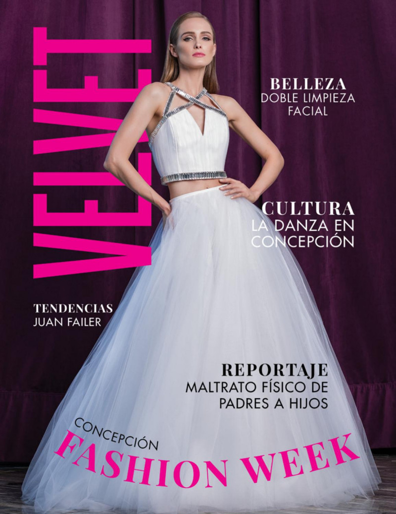 Gabriela Dallagnol featured on the Velvet Chile cover from October 2017