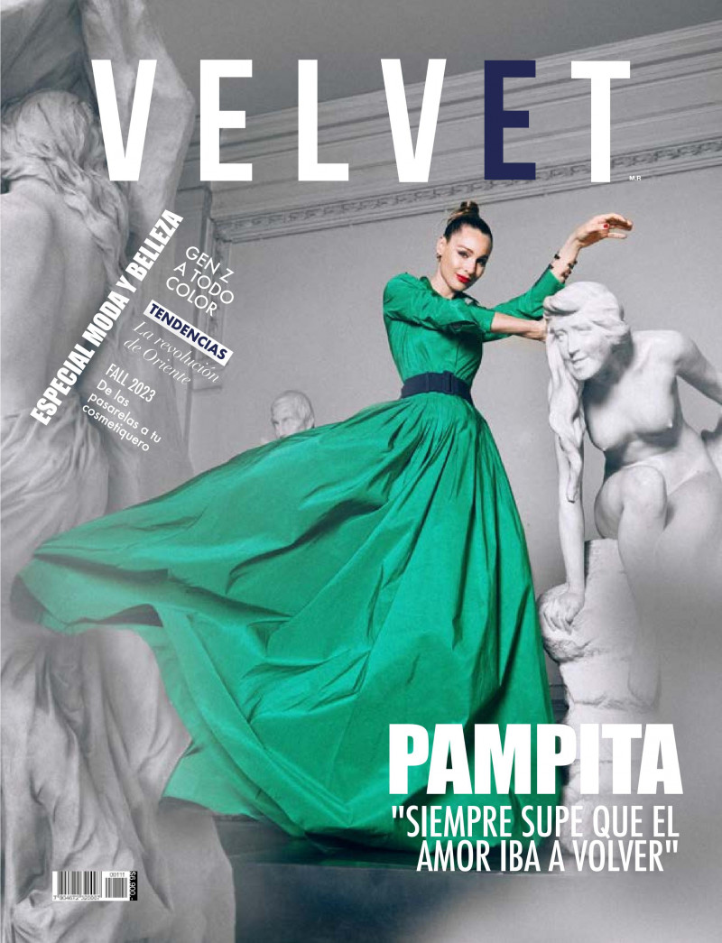 Carolina Ardohain featured on the Velvet Chile cover from April 2023