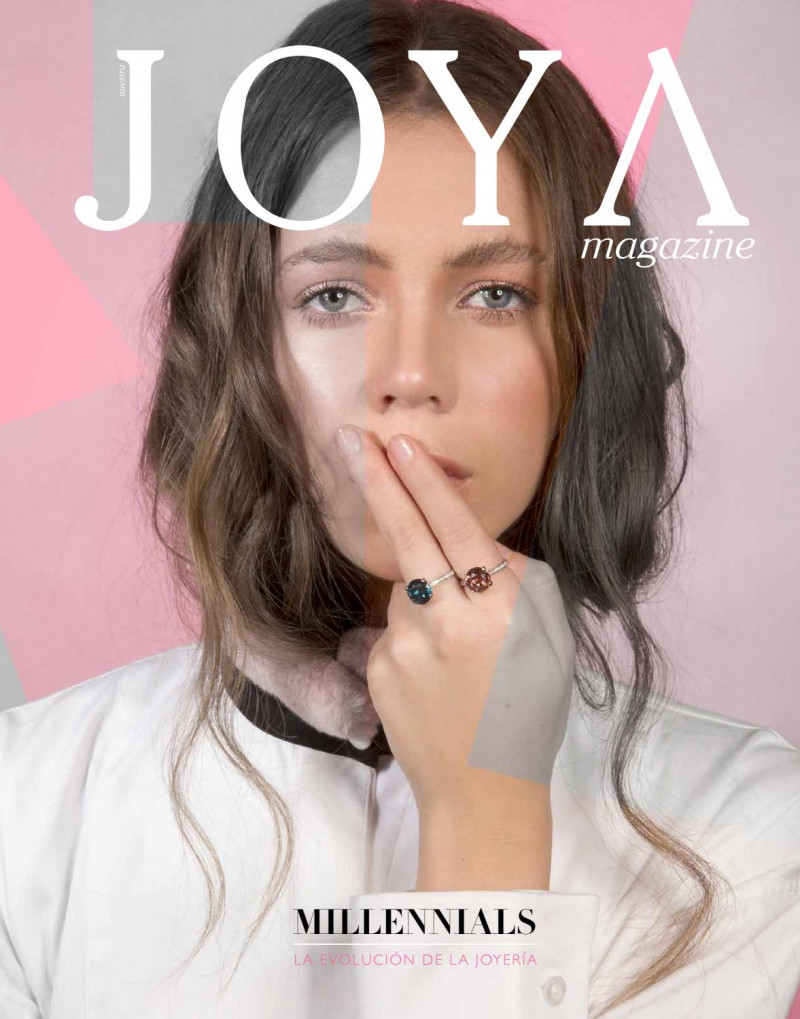 Sarah Cano featured on the Joya Magazine cover from January 2018