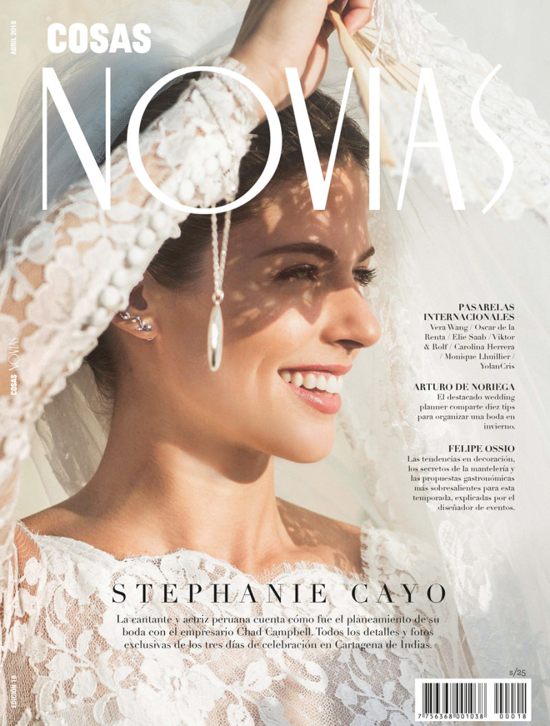 Stephanie Cayo featured on the Cosas Novias Peru cover from April 2018