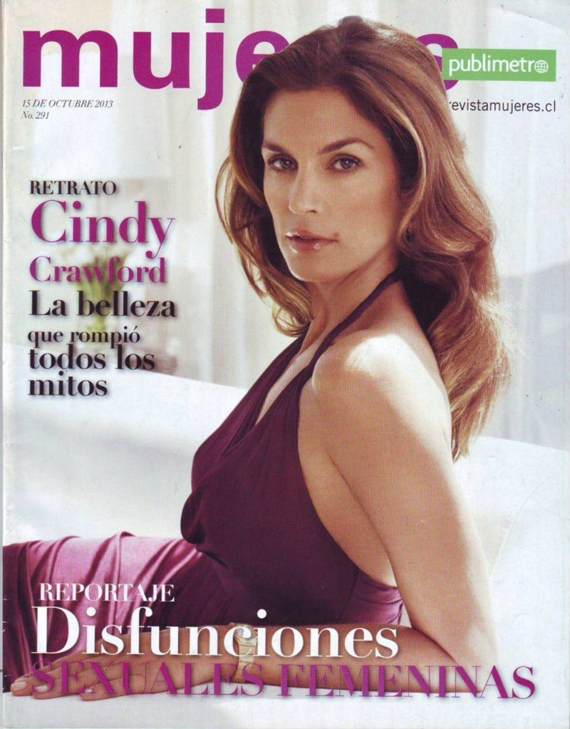 Cindy Crawford featured on the Mujeres cover from October 2013