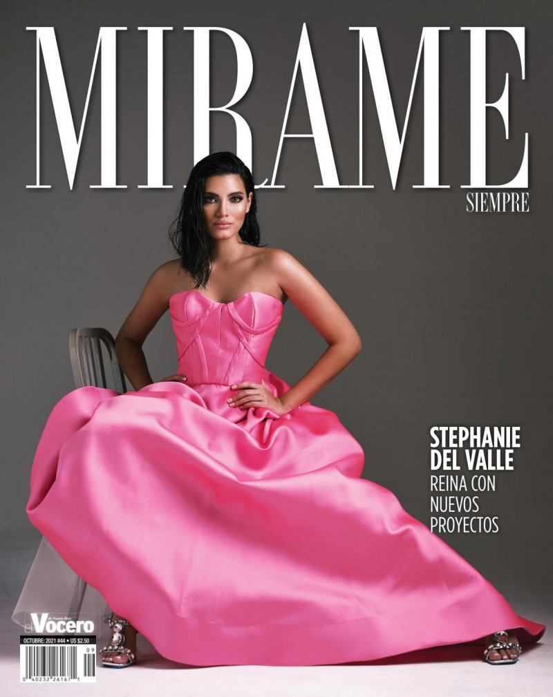 Stephanie Del Valle featured on the Mirame Siempre cover from October 2021