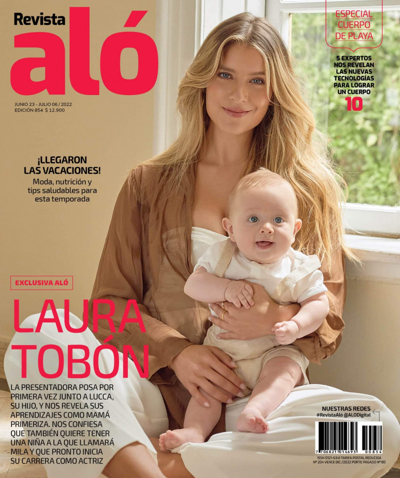 Laura Tobon featured on the Revista Aló cover from June 2022