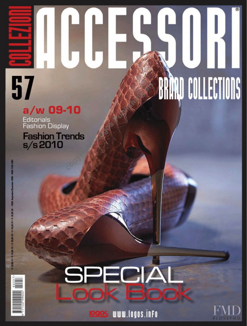  featured on the Collezioni Accessori cover from December 2009