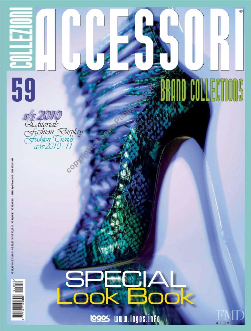  featured on the Collezioni Accessori cover from June 2010
