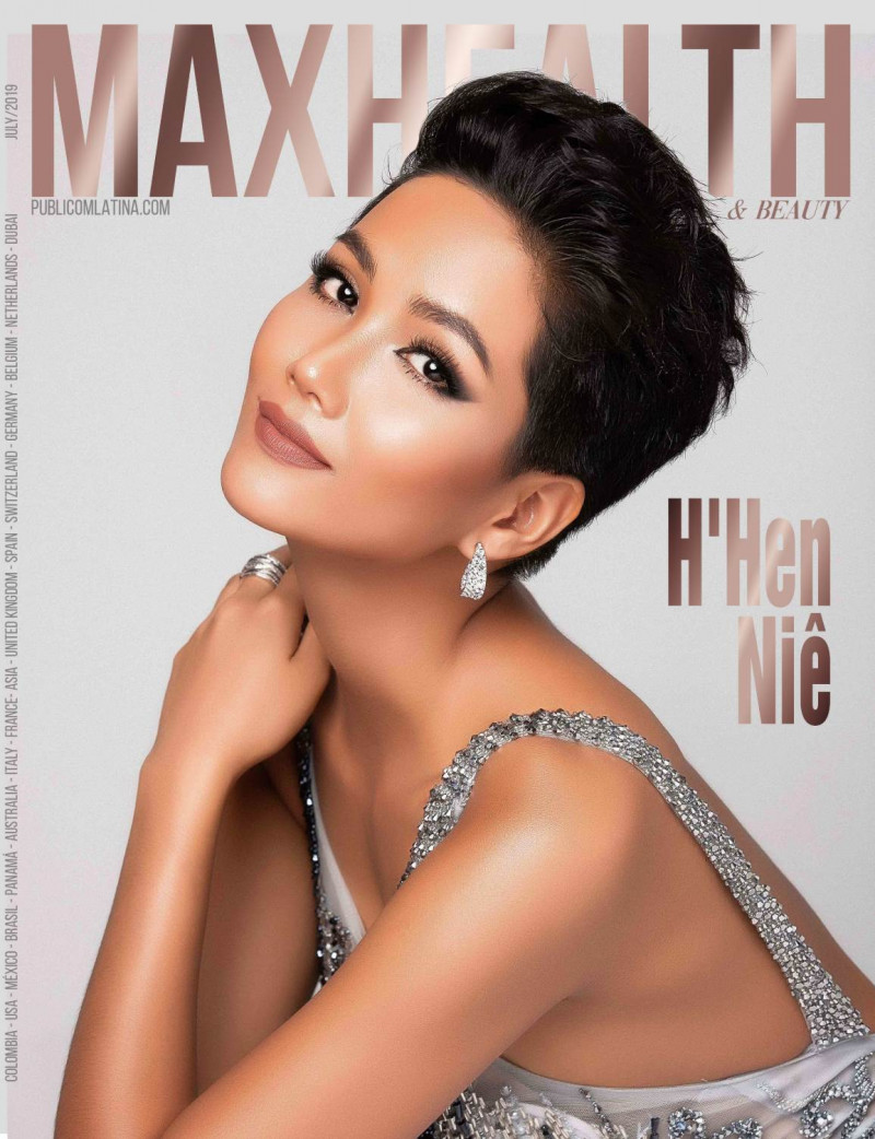 H\'Hen Nie featured on the MaxHealth & Beauty cover from July 2019