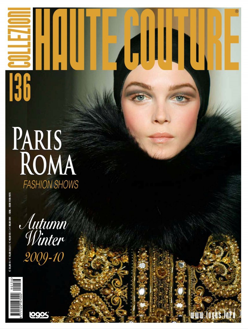  featured on the Collezioni Haute Couture cover from September 2009