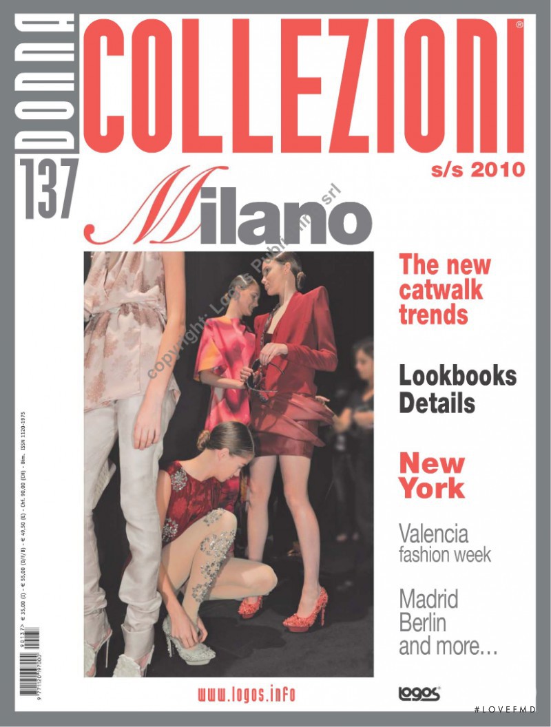  featured on the Collezioni Donna cover from March 2010