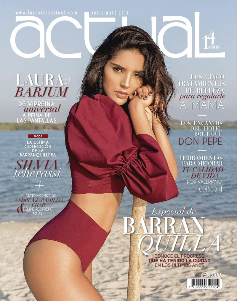 Laura Barjum featured on the La Revista Actual cover from April 2019