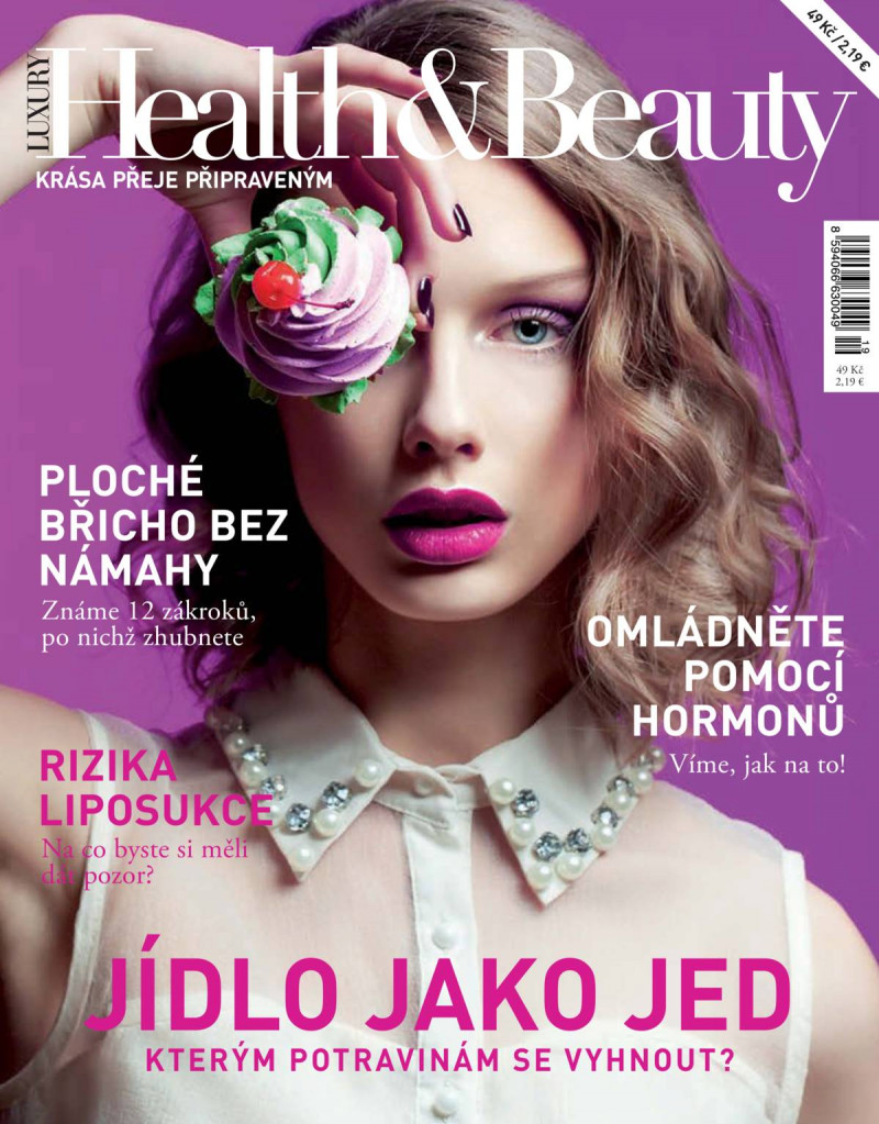  featured on the Luxury Health & Beauty cover from May 2016