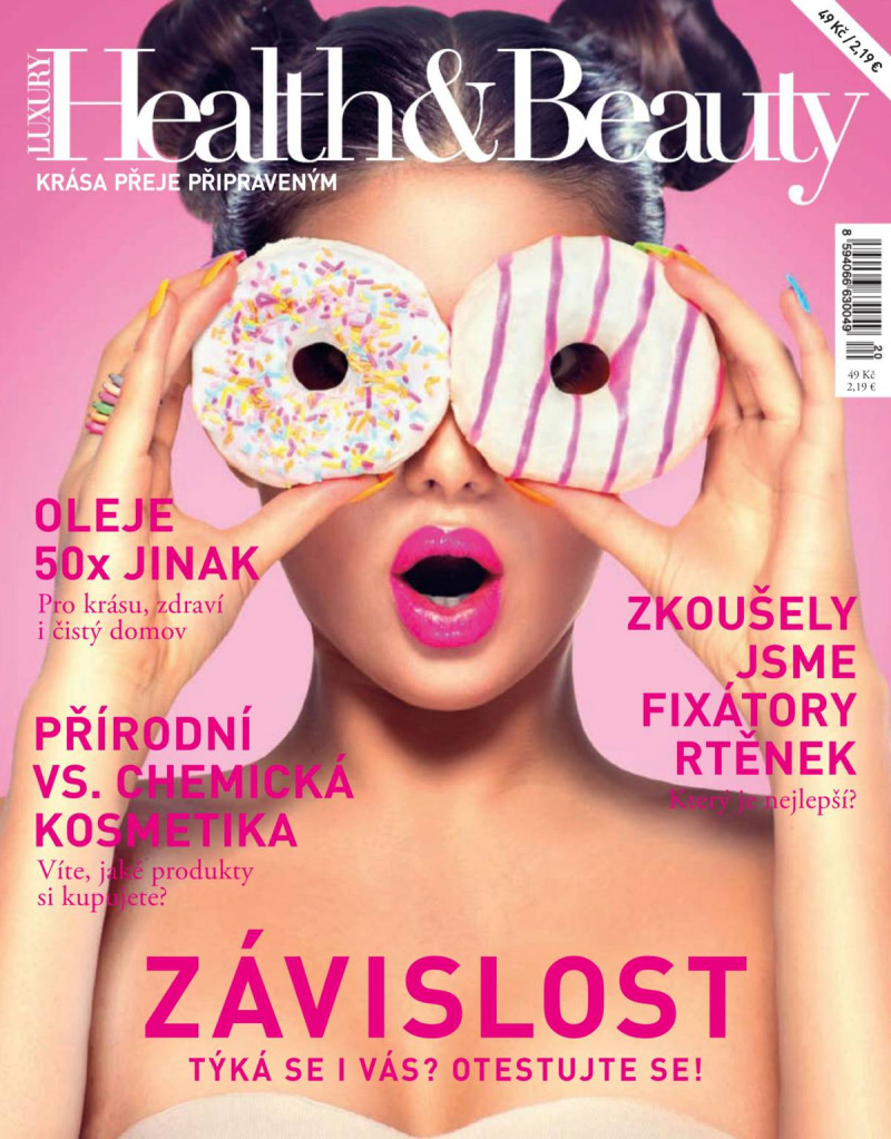  featured on the Luxury Health & Beauty cover from September 2016