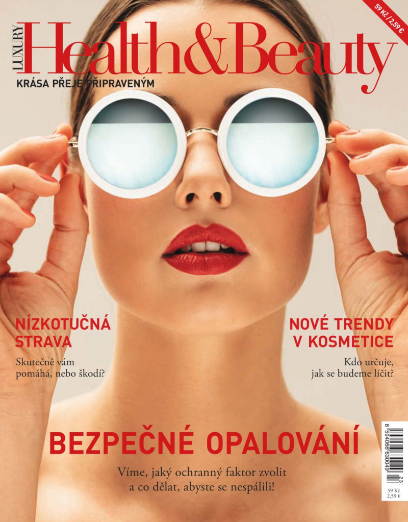  featured on the Luxury Health & Beauty cover from June 2017