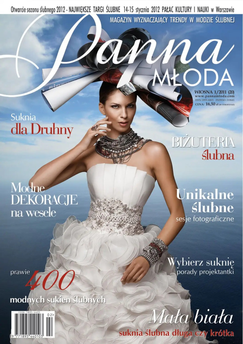Klaudia Ch featured on the Panna Mloda cover from March 2011