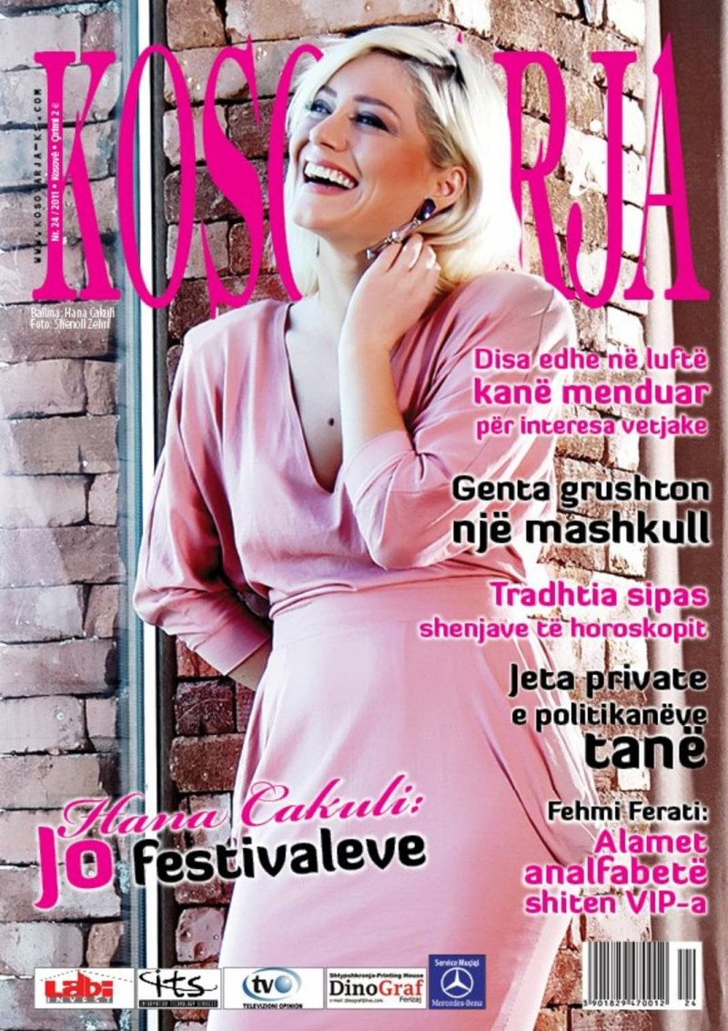 Hana Cakuli featured on the Kosovarja cover from December 2011