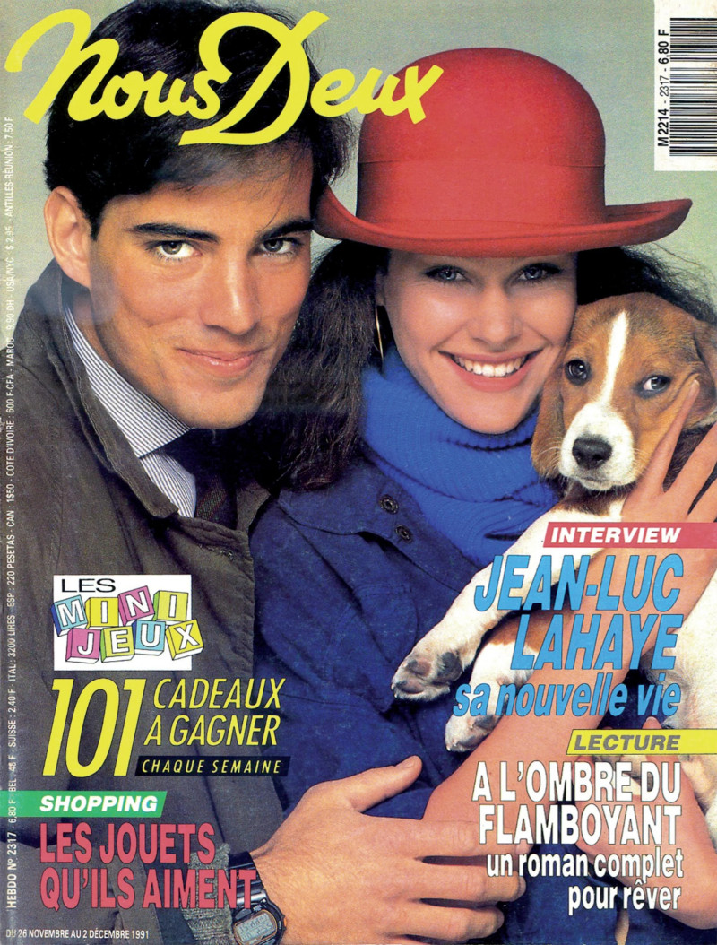  featured on the Nous Deux cover from November 1991