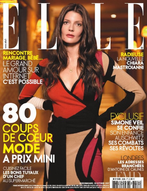 featured on the Elle France cover from October 2007