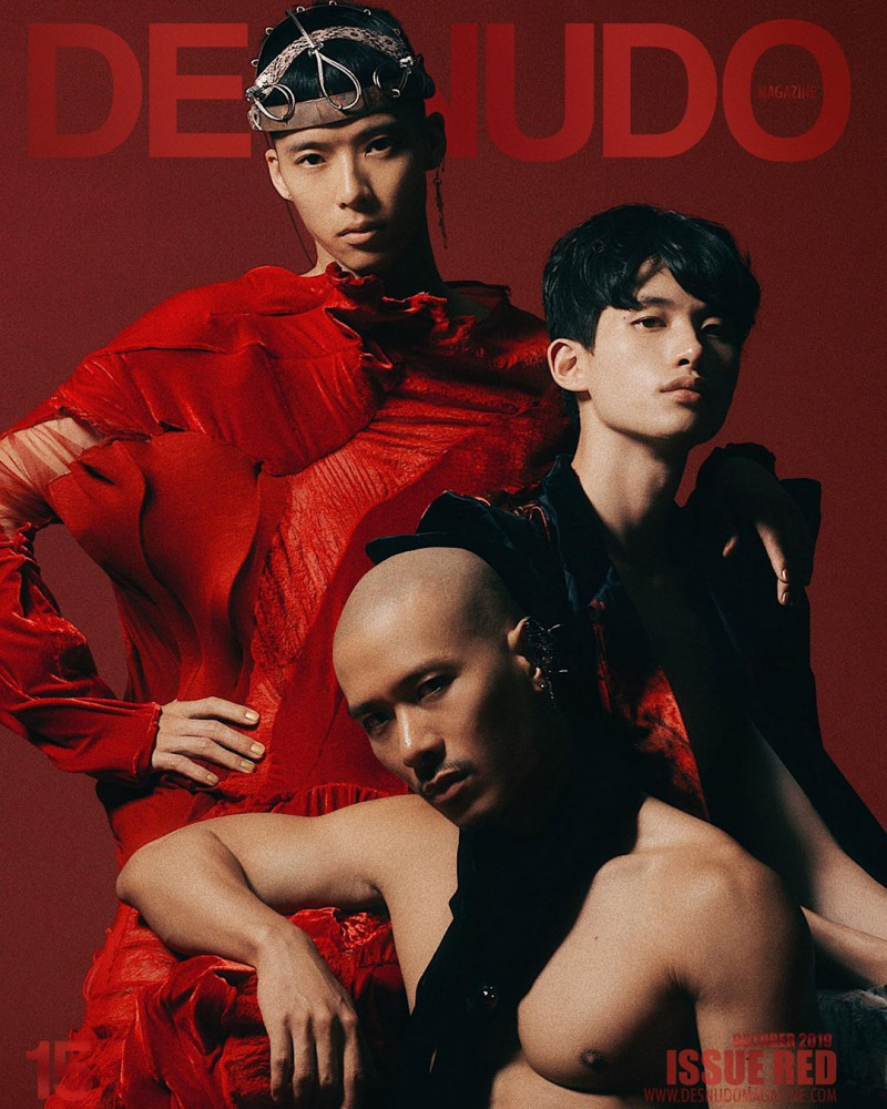  featured on the Desnudo Magazine cover from October 2019