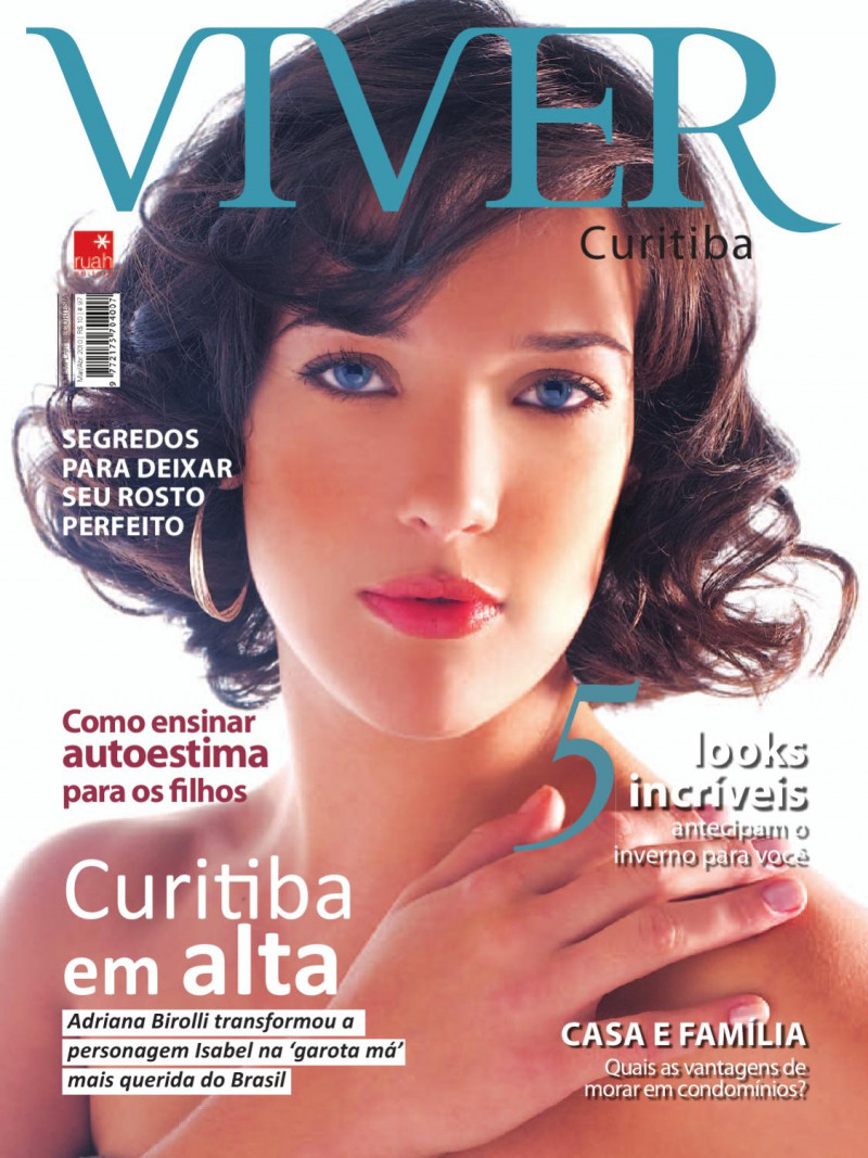 Adriana Birolli featured on the Viver Curitiba cover from March 2010