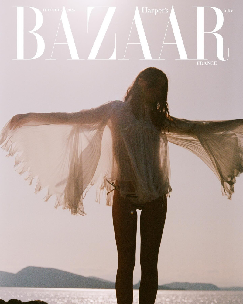  featured on the Harper\'s Bazaar France cover from June 2025