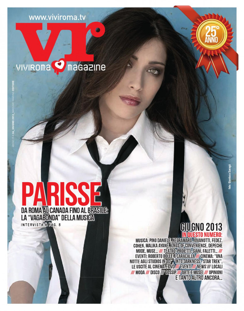  featured on the Viviroma cover from June 2013