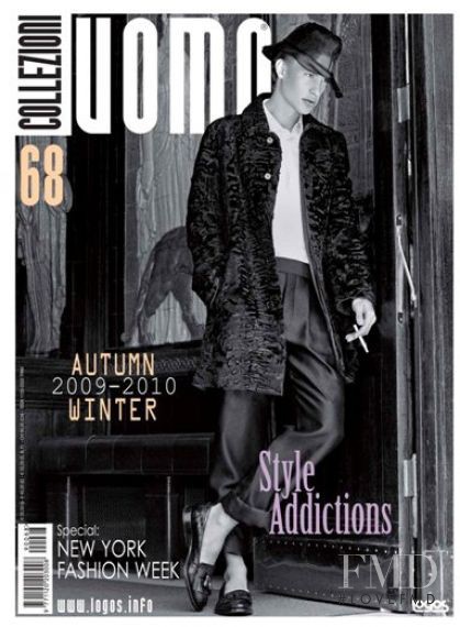  featured on the Collezioni Uomo cover from September 2009