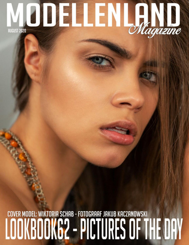 Wiktoria Schab featured on the ModellenLand Magazine cover from August 2020